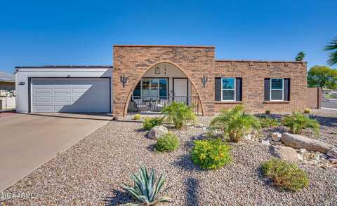 10702 W HUTTON Drive, Sun City, AZ 85351