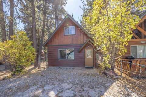 726 Maltby Boulevard, Big Bear City, CA 92314