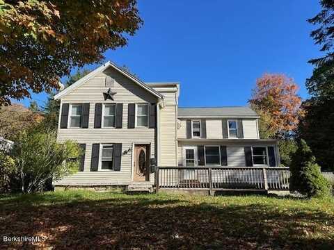 35 High St, Dalton, MA 01226