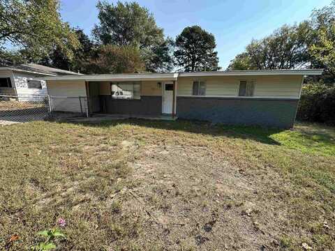 108 Lancaster Road, Little Rock, AR 72209