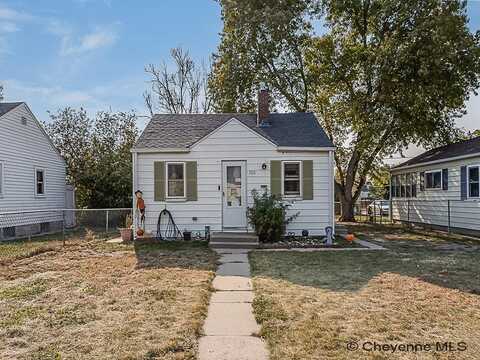 1111 E 7TH ST, Cheyenne, WY 82007