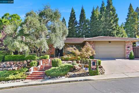 864 Richard Ln, Danville, CA 94526