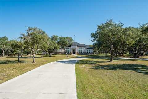 1214 W Rhodes Avenue, Aransas Pass, TX 78336