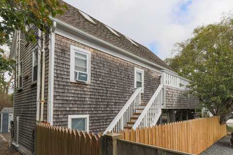 4 Shank Painter Road, Provincetown, MA 02657