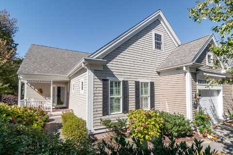 17 Amberwood Court, Bourne, MA 02532