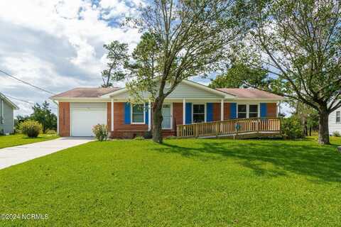 2405 Emeline Place, Morehead City, NC 28557