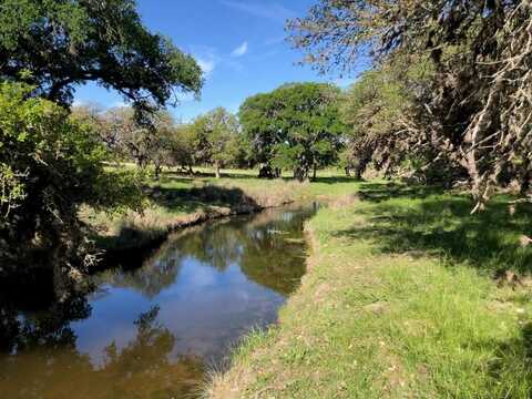 Lot 2 Old Comfort Rd, Fredericksburg, TX 78624