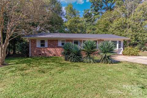 365 Twin Lakes Road, Rock Hill, SC 29732