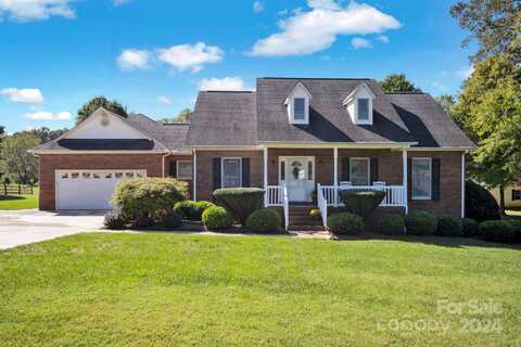 129 Clodfelter Road, Mooresville, NC 28115