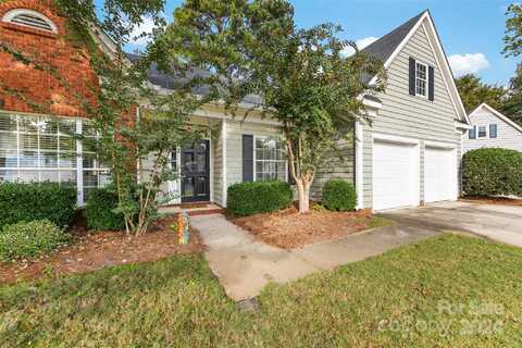 9038 Twilight Hill Court, Charlotte, NC 28277