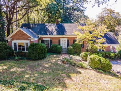 35 31st Avenue NW, Hickory, NC 28601