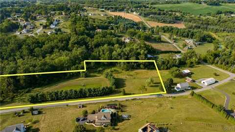 711 Fir Drive, Lehigh Township, PA 18088