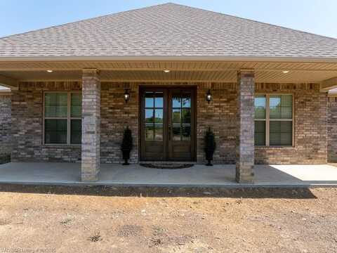 7900 Shaver RD, Lavaca, AR 72941