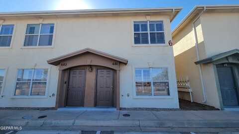 10021 RAILROAD Drive, El Paso, TX 79924