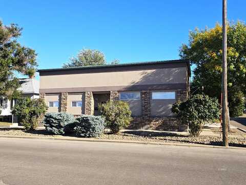 102 N Sargent Ave, Glendive, MT 59330