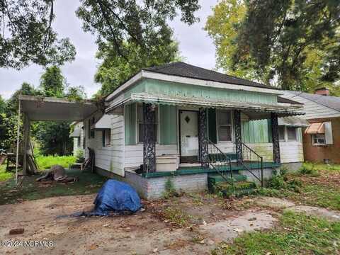 1213 Davenport Street, Greenville, NC 27834