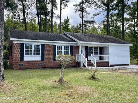 1076 Shepherd Road, Robersonville, NC 27871