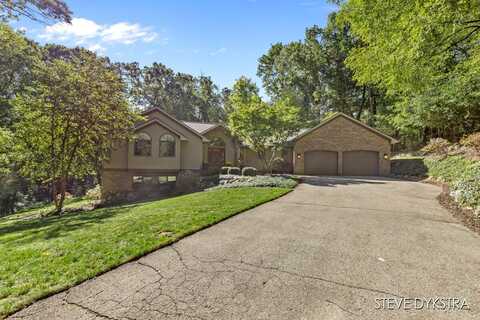 6200 Cannon Highlands Drive NE, Belmont, MI 49306