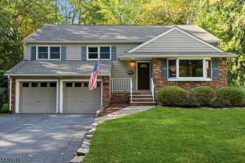 41 Janet Lane, Berkeley Heights, NJ 07922