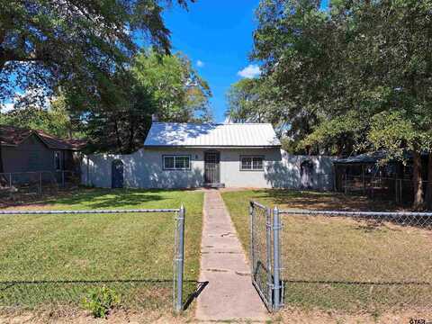 513 E 4th, Mount Pleasant, TX 75455