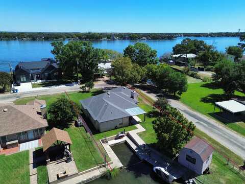 503 N Beach, Sunrise Beach, TX 78643
