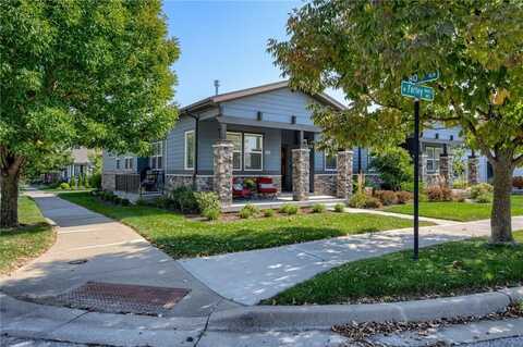 8015 N Farley Avenue, Kansas City, MO 64158