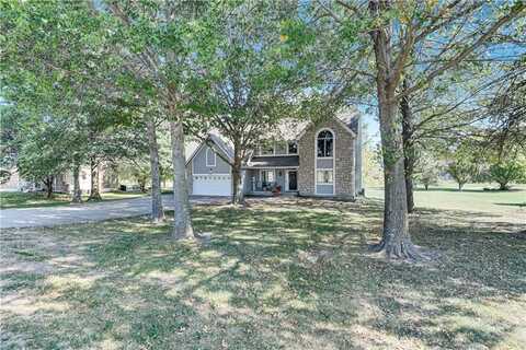 3811 SW Ward Road, Lees Summit, MO 64082