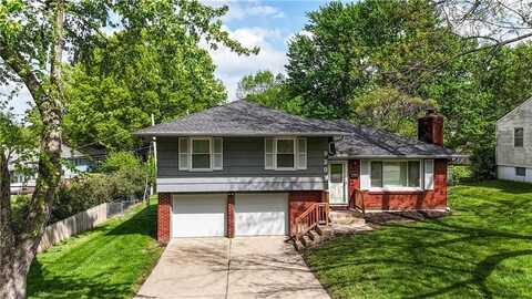 8303 Manning Avenue, Raytown, MO 64138