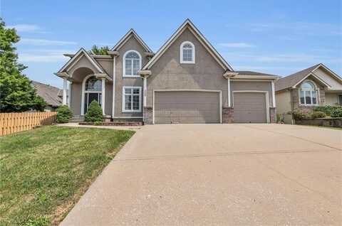 305 SE Battery Drive, Lees Summit, MO 64063