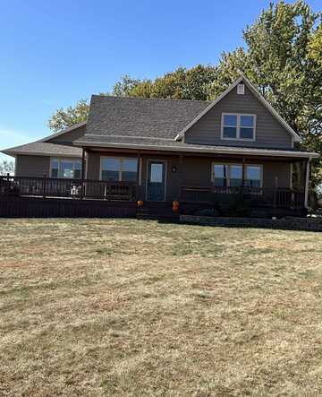 4727 90th Avenue, Linn Grove, IA 51033