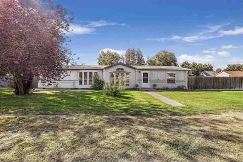 332 N Hailey St, Wendell, ID 83355