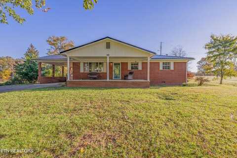 130 Vfw Rd, Sunbright, TN 37872