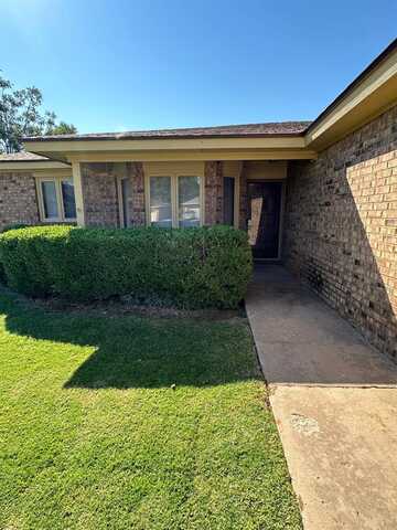 5609 88th Street, Lubbock, TX 79424