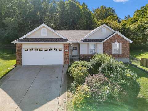 4631 Greenore Drive, High Ridge, MO 63049