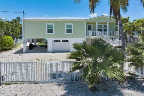 121 Venetian Dr, Islamorada, FL 33036