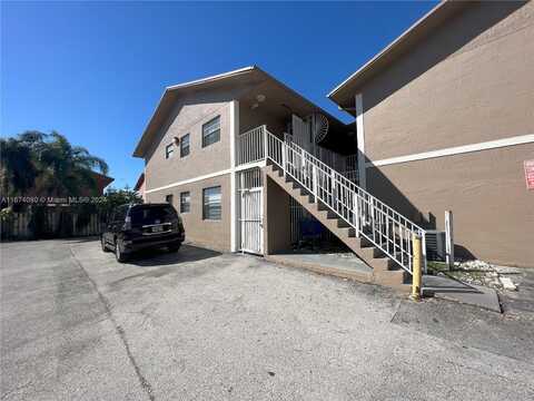 5640 W 25th Ct, Hialeah, FL 33016