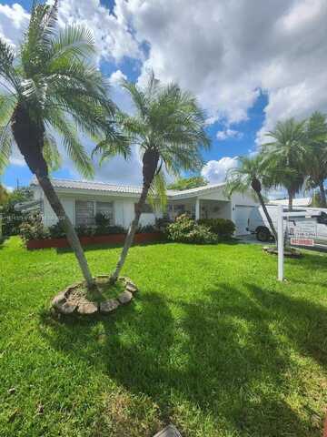 4200 NW 47th St, Tamarac, FL 33319