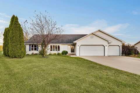 W4688 Parkway Ct, Sherwood, WI 54169