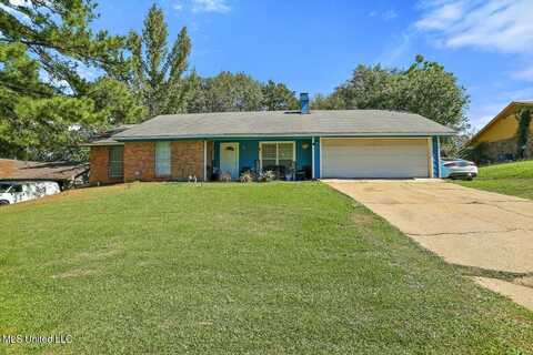 5526 Dogwood Trail, Jackson, MS 39212