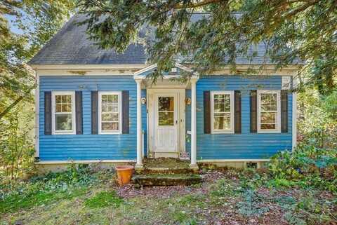 10 Sycamore Rd, Wrentham, MA 02093