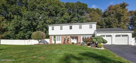 4 Stetson Place, Morganville, NJ 07751