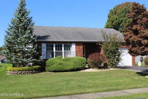 11 Weston Court, Marlboro, NJ 07746