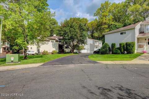 32 Kennedy Court, Middletown, NJ 07748