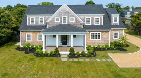 10 Puwal Lane, Edgartown, MA 02539