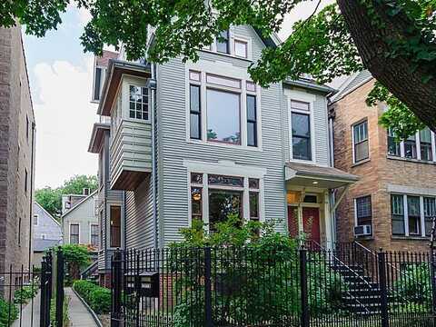 1429 W roscoe Street, Chicago, IL 60657