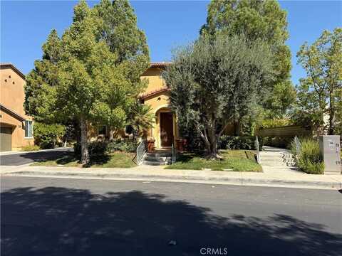 27210 Valderrama Drive, Valencia, CA 91381