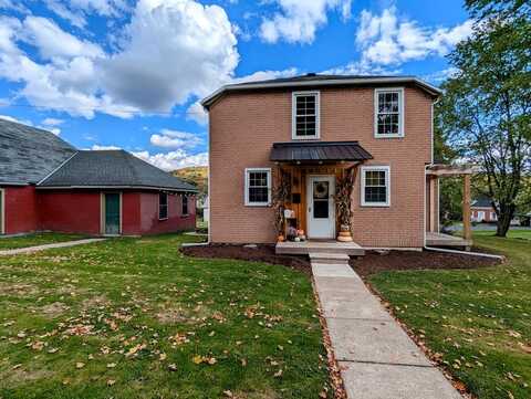 200 Prospect St, Troy, PA 16947