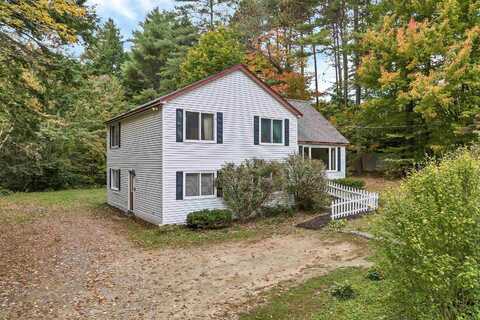 54 Maple Manor Road, Conway, NH 03813