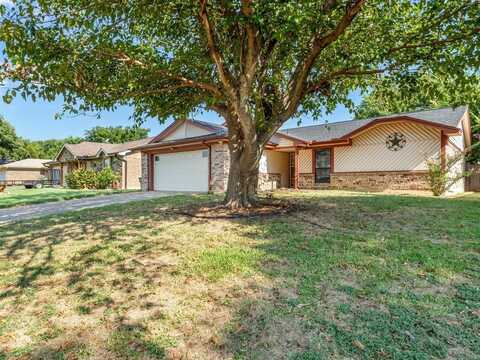 1824 Wurzburg Drive, Fort Worth, TX 76134