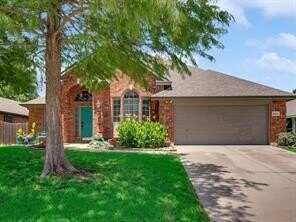 1713 Copper Leaf Drive, Corinth, TX 76210